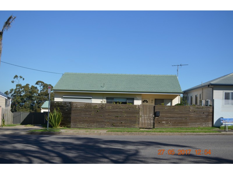 113 Dudley Road, Charlestown NSW 2290