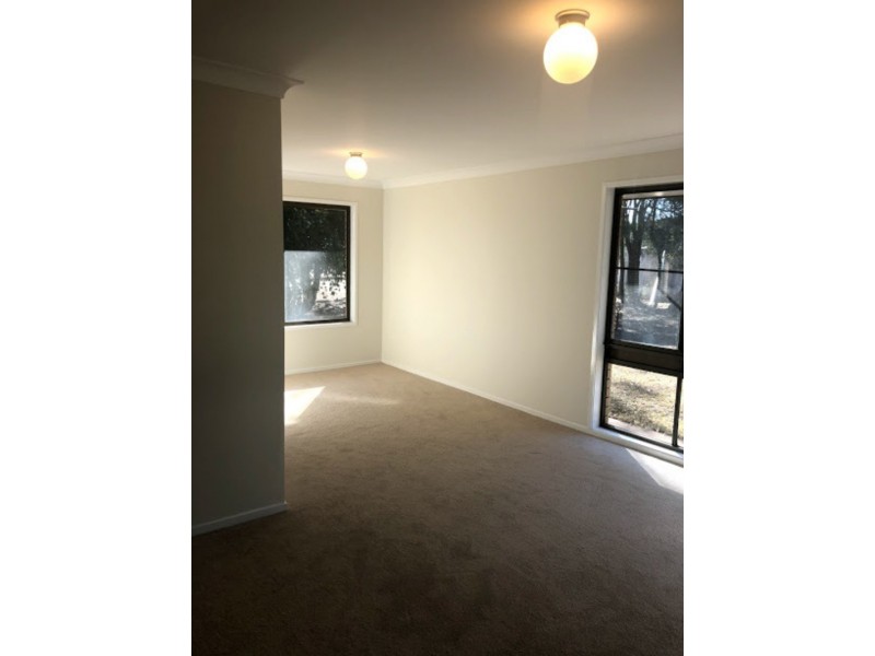 108 Postle St, Darling Heights QLD 4350