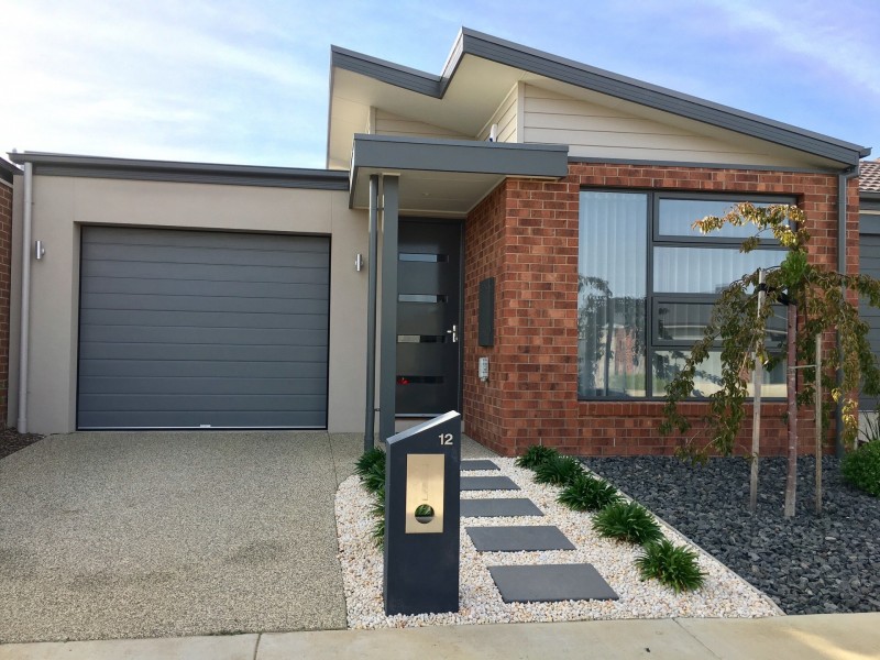 12 EATON ROAD, Mount Duneed VIC 3216