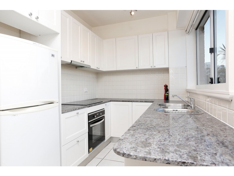 21/17 East Crescent Street, Mcmahons Point NSW 2060