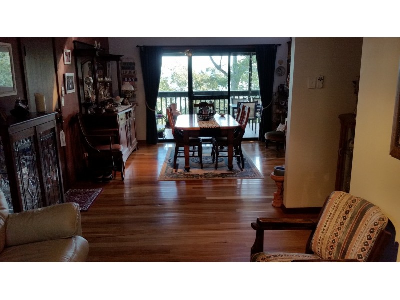 6 Goonda Promenade, Wangi Wangi NSW 2267