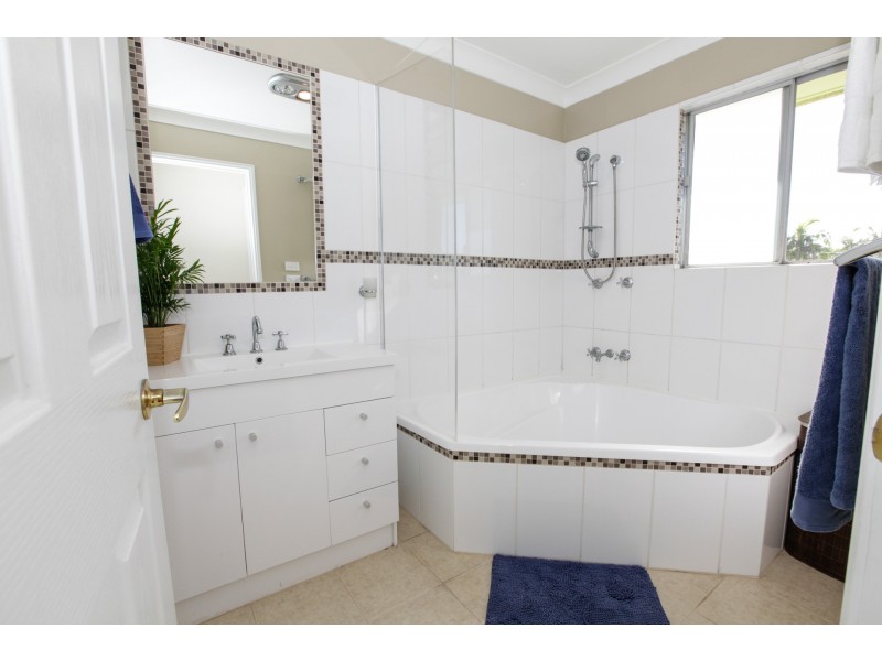 116 Station Road, Burpengary QLD 4505