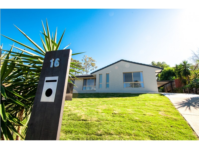 16 Marlene Court, Highland Park QLD 4211