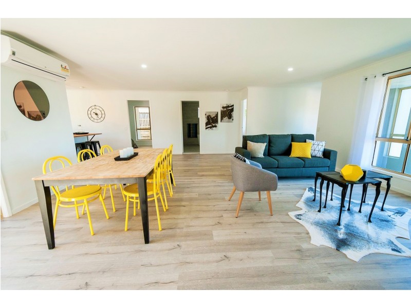 16 Marlene Court, Highland Park QLD 4211