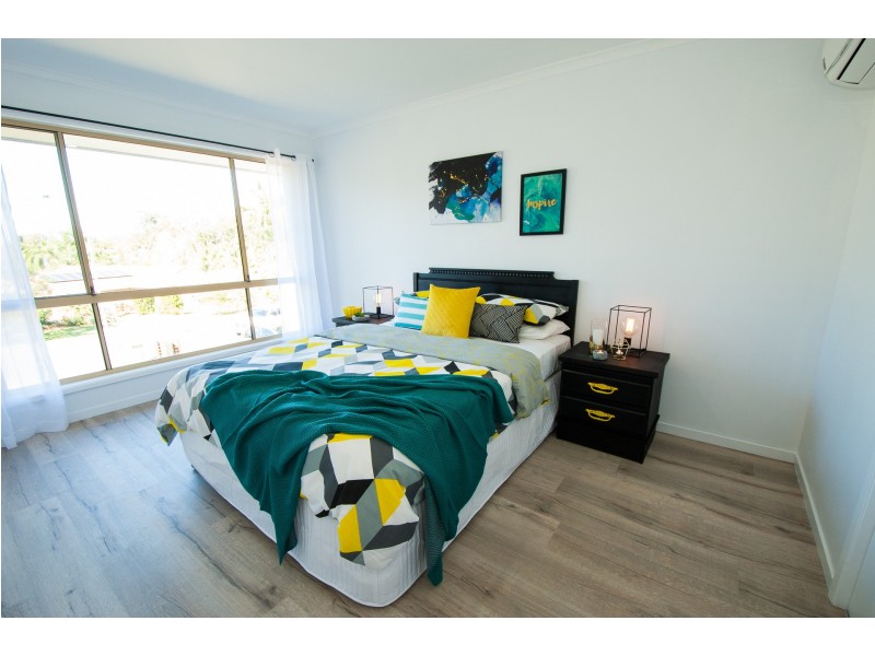 16 Marlene Court, Highland Park QLD 4211