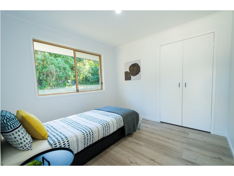 16 Marlene Court, Highland Park QLD 4211