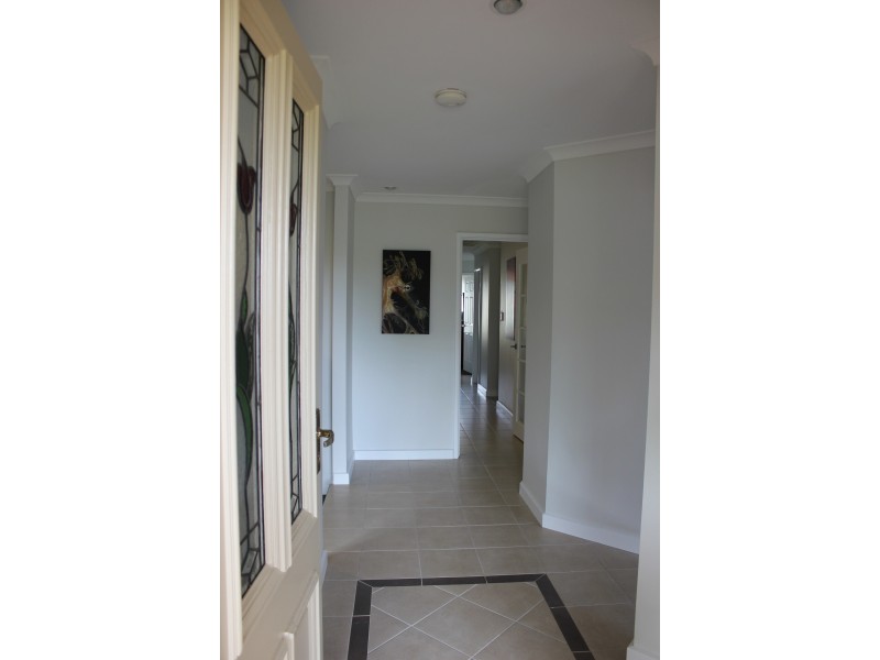 33 Chichester Drive, Woodvale WA 6026