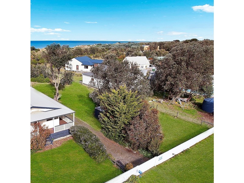 2313 The Shoreline Drive, The Honeysuckles VIC 3851