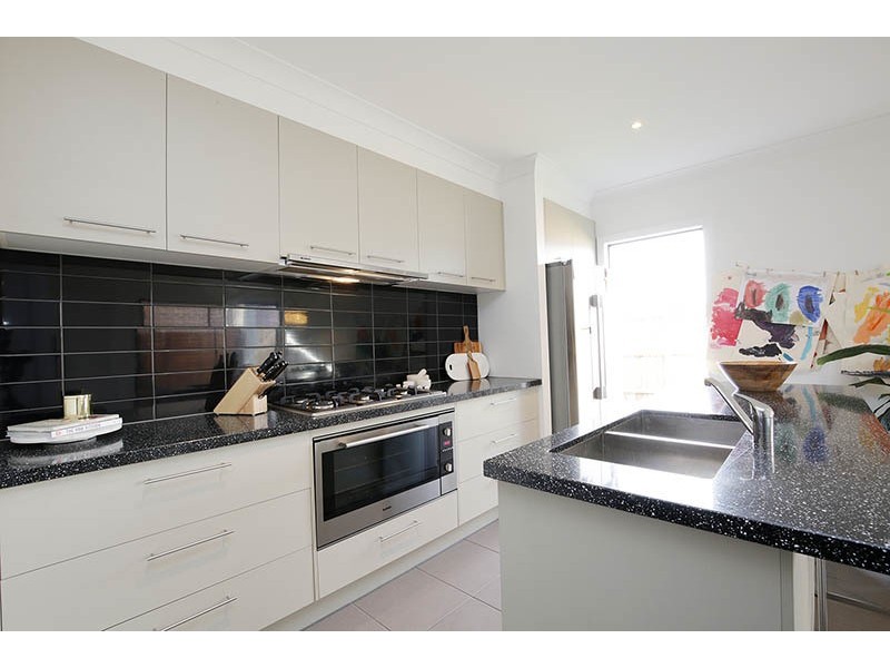 88 Sovereign Drive, Mount Duneed VIC 3216