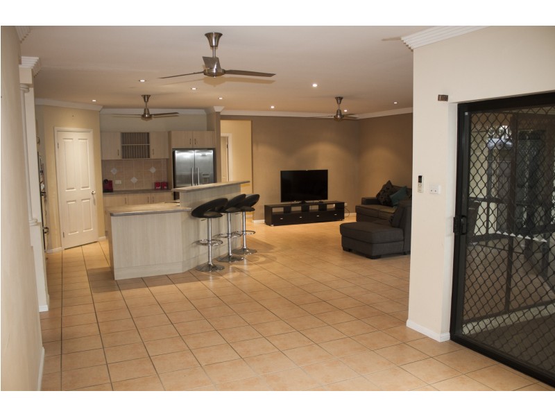 2 Taro Close, Mount Sheridan QLD 4868