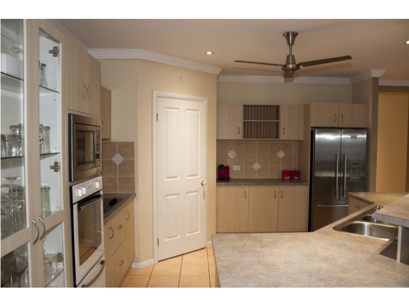 2 Taro Close, Mount Sheridan QLD 4868