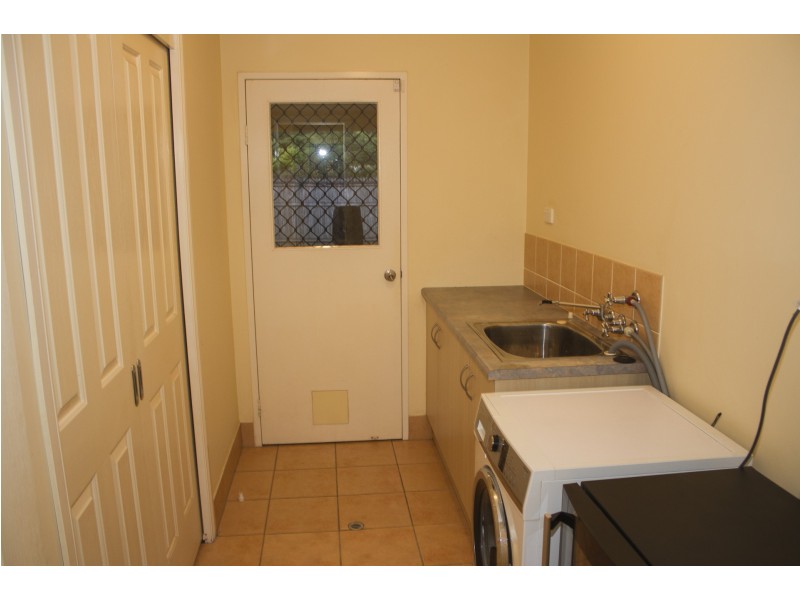 2 Taro Close, Mount Sheridan QLD 4868