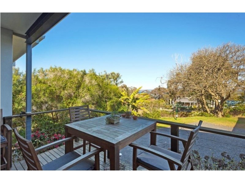 16 Lakeview Ave, Merimbula NSW 2548