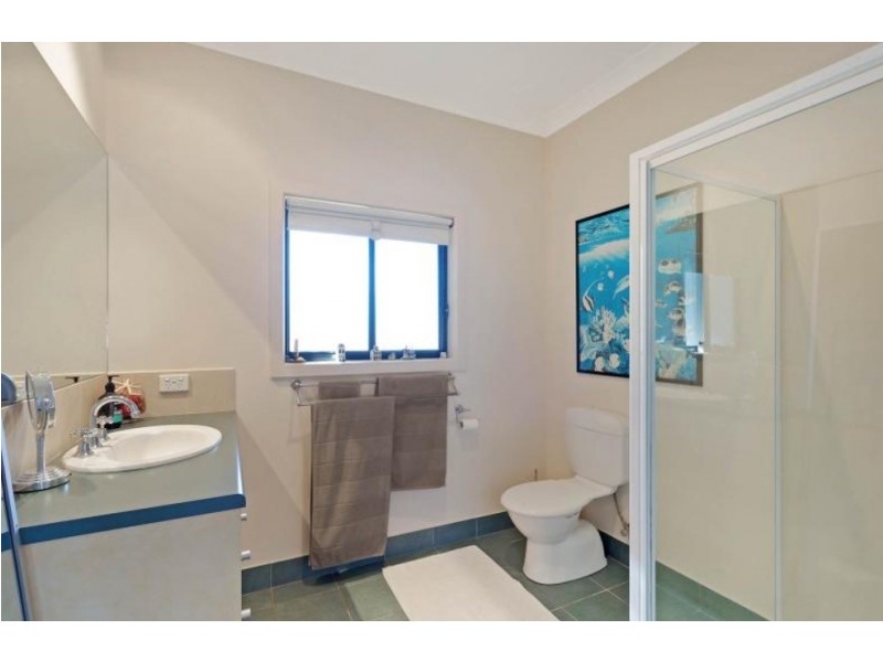 16 Lakeview Ave, Merimbula NSW 2548