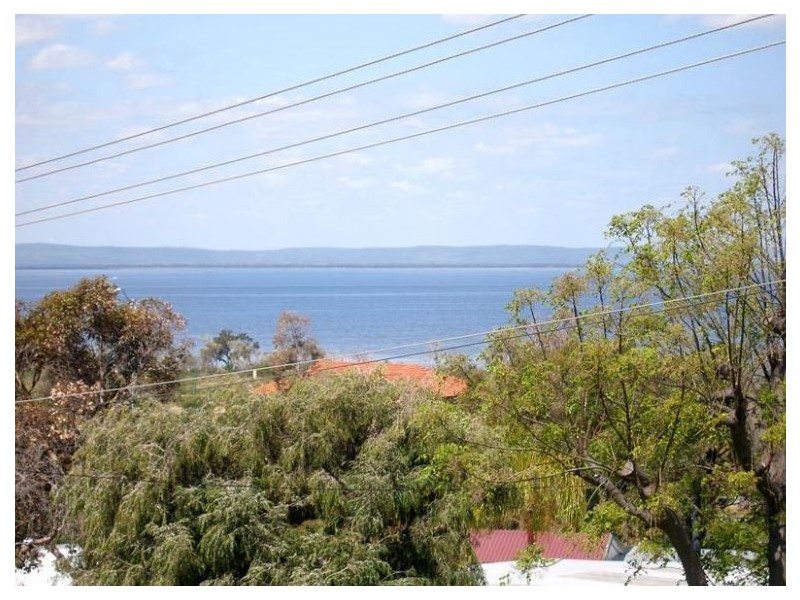 28 Scenic Drive, Falcon WA 6210