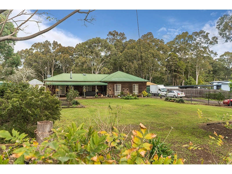 90 Hillcrest Avenue, South Nowra NSW 2541