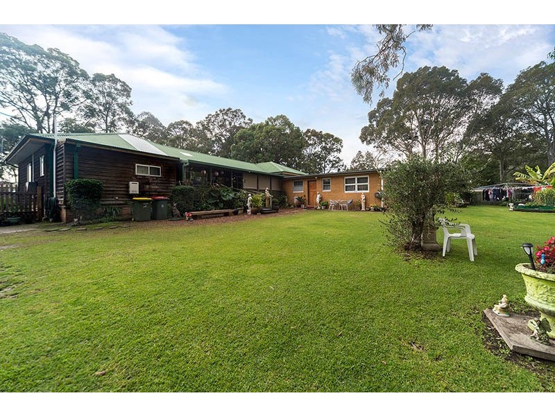 90 Hillcrest Avenue, South Nowra NSW 2541