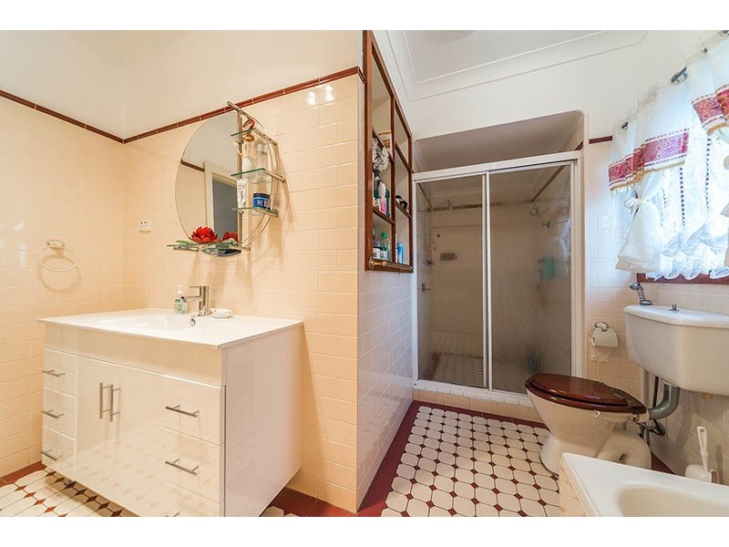 90 Hillcrest Avenue, South Nowra NSW 2541