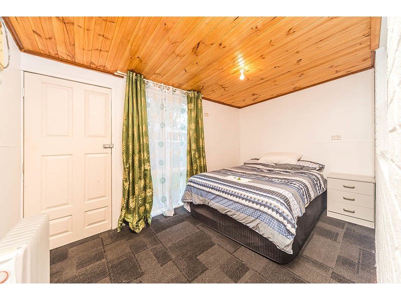 90 Hillcrest Avenue, South Nowra NSW 2541