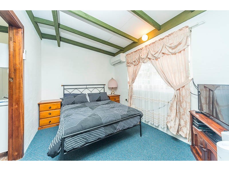 90 Hillcrest Avenue, South Nowra NSW 2541