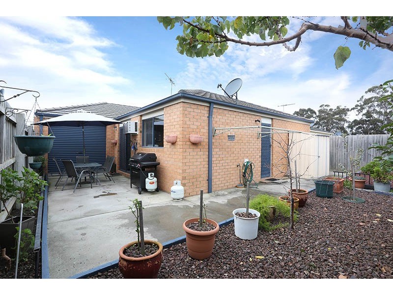 20 Wakenshaw Crescent, Pakenham VIC 3810