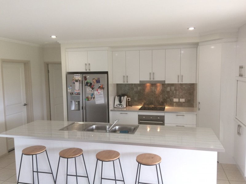10 Sunbird Parade, Mareeba QLD 4880