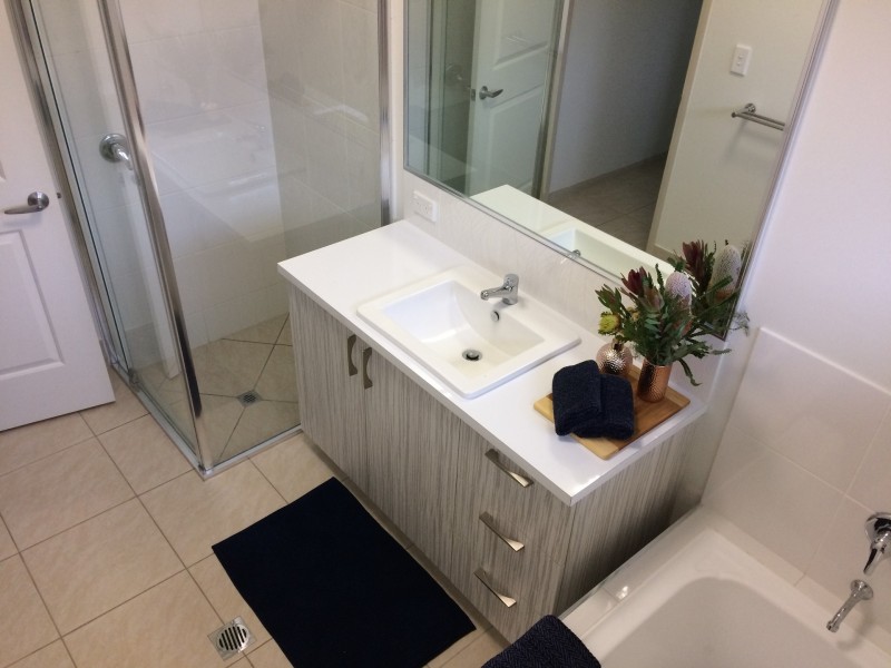 10 Sunbird Parade, Mareeba QLD 4880