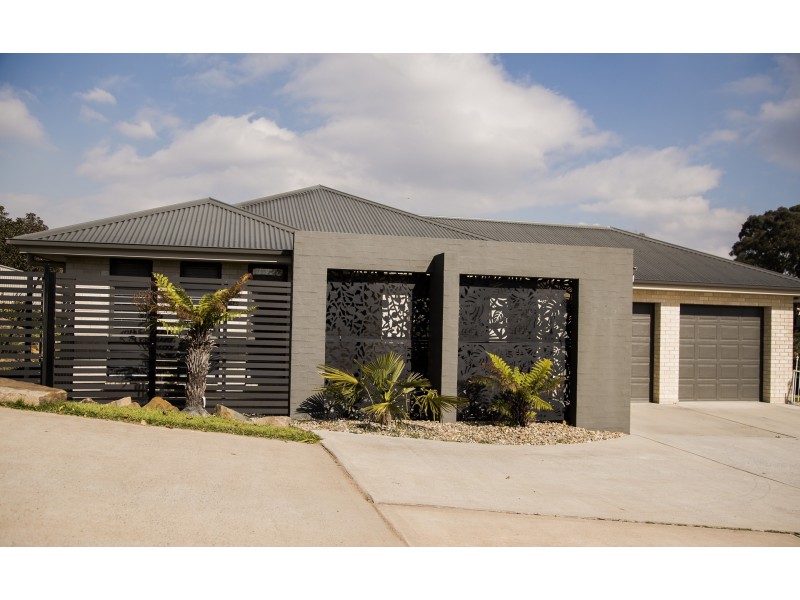 49 Brooklands Drive, Orange NSW 2800