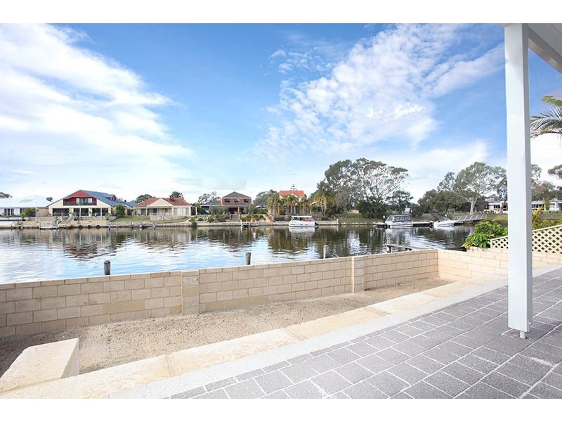 6 Wharf Cove, South Yunderup WA 6208