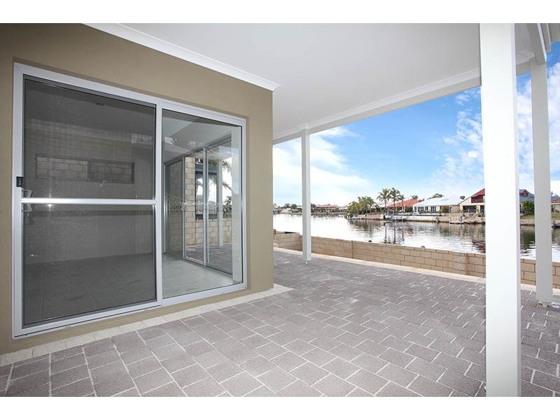 6 Wharf Cove, South Yunderup WA 6208