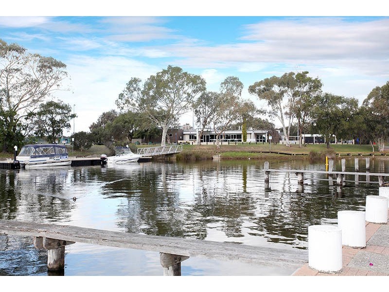 6 Wharf Cove, South Yunderup WA 6208