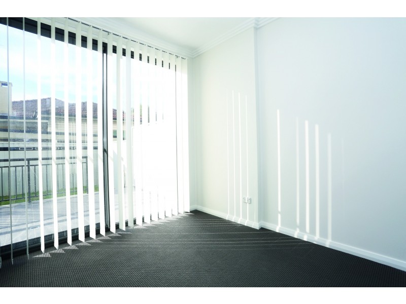 1/70-72 Essington St, Wentworthville NSW 2145