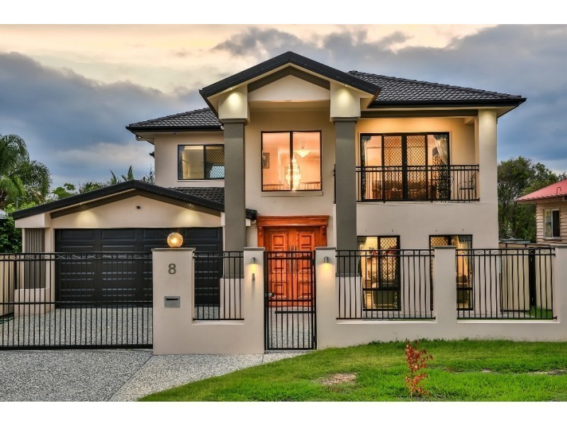 8 Nielson Street, Chermside QLD 4032