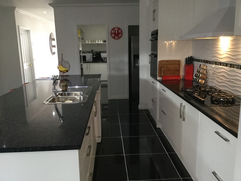 8 Oxford Street, Mernda VIC 3754