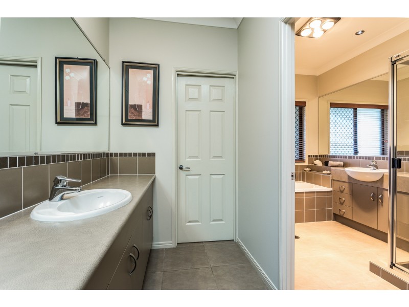 10 River Oak Way, Narangba QLD 4504