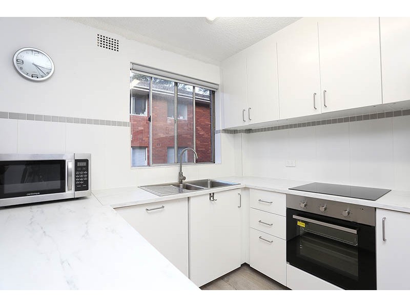 4/33 Lismore Ave, Dee Why NSW 2099
