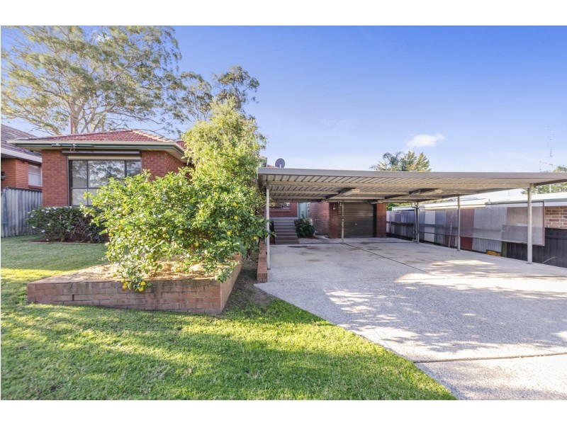 2 Satinwood Avenue, Figtree NSW 2525