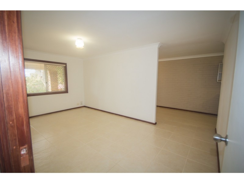 1C Jacaranda Crescent, Withers WA 6230