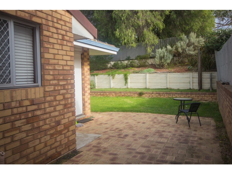 1C Jacaranda Crescent, Withers WA 6230