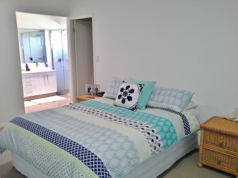 25 WILLIAMS AVE, Yungaburra QLD 4884