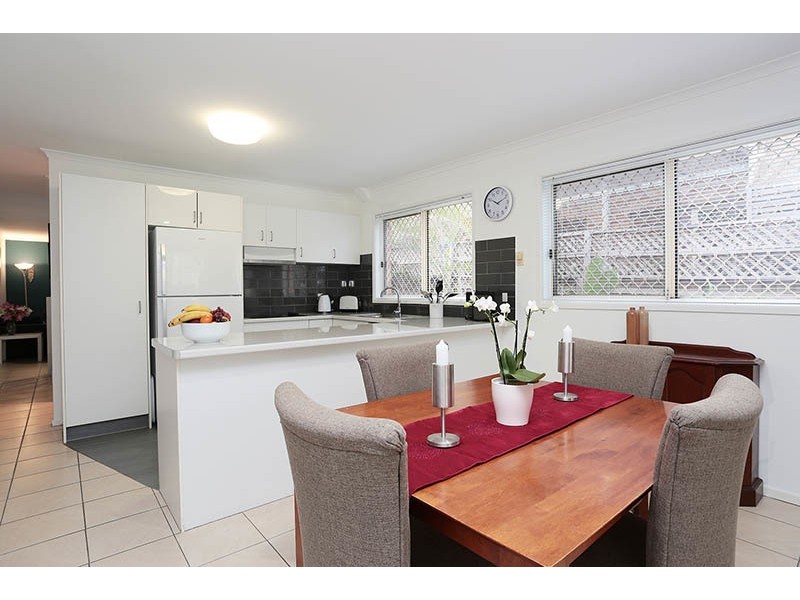 1/124 Johnston Street, Southport QLD 4215