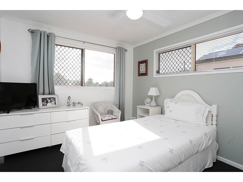 1/124 Johnston Street, Southport QLD 4215