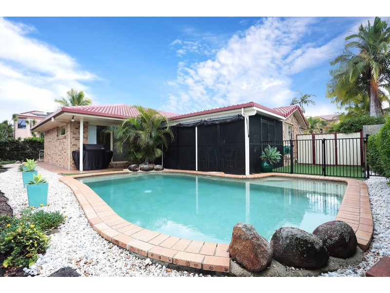 8 Cockatoo Close, Calamvale QLD 4116