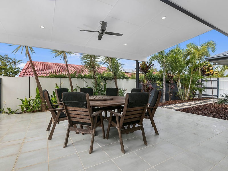 41 Miles Crescent, Manly West QLD 4179