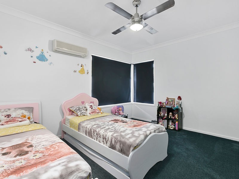 41 Miles Crescent, Manly West QLD 4179