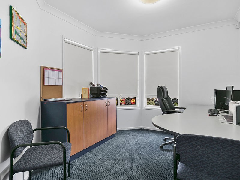 41 Miles Crescent, Manly West QLD 4179