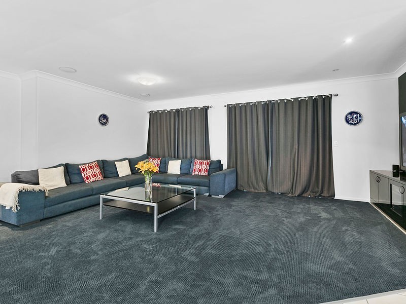 41 Miles Crescent, Manly West QLD 4179