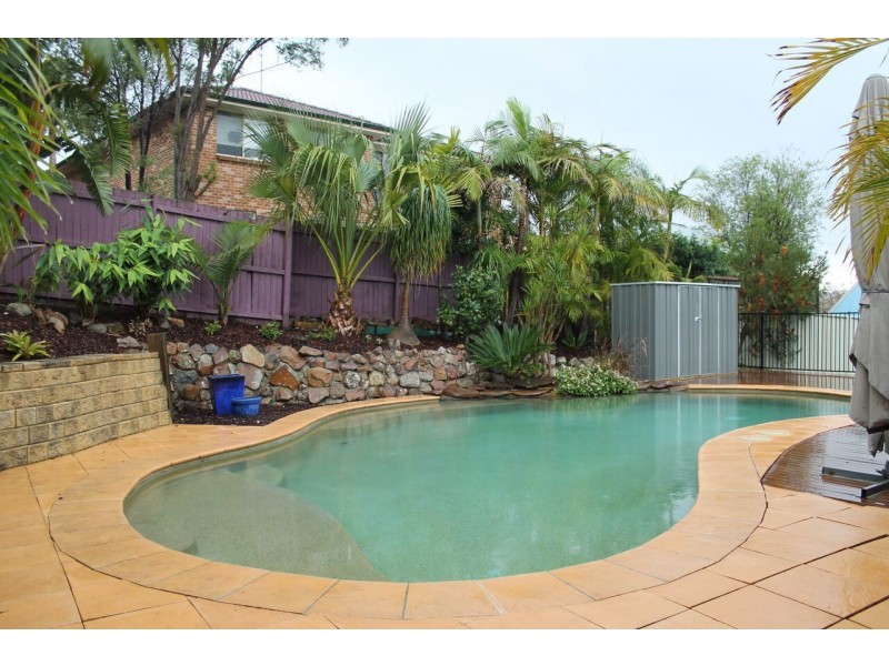 18 Lonsdale Grove, Lakelands NSW 2282