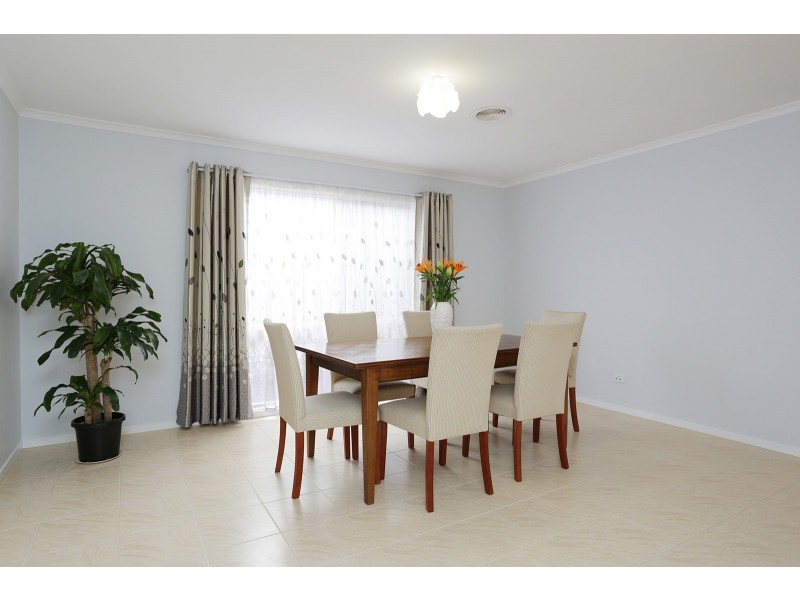 33 Minstrel Close, Wyndham Vale VIC 3024