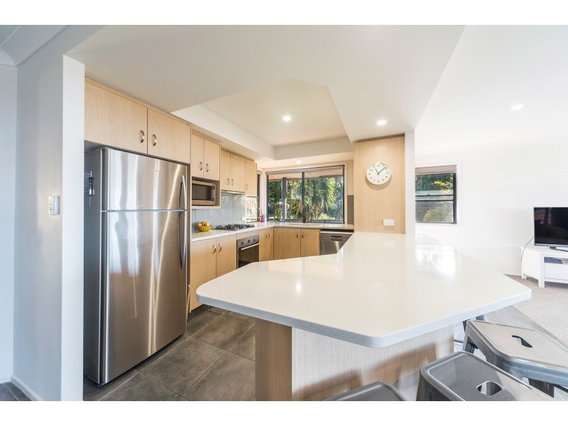 7 Kerry Court, Banora Point NSW 2486